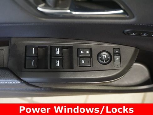 Used 2022 Acura ILX image 5