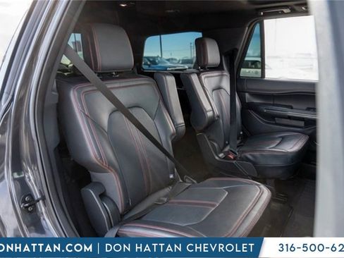 Used 2023 Ford Expedition Limited image 30