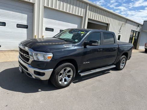 Used 2021 RAM 1500 Big Horn AWD/4WD image 12