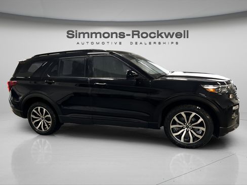 Used 2022 Ford Explorer ST AWD/4WD image 4