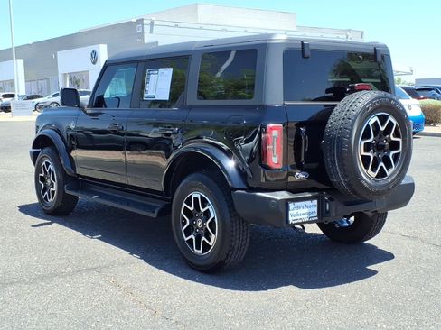 Used 2025 Ford Bronco Outer Banks AWD/4WD image 5
