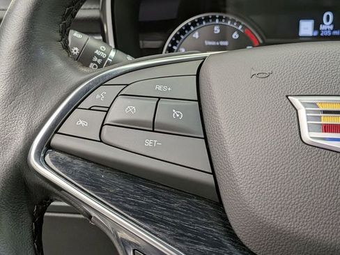 Certified 2023 Cadillac XT5 Premium Luxury AWD/4WD image 11