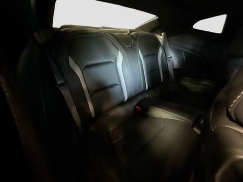 Used 2018 Chevrolet Camaro SS RWD image 26