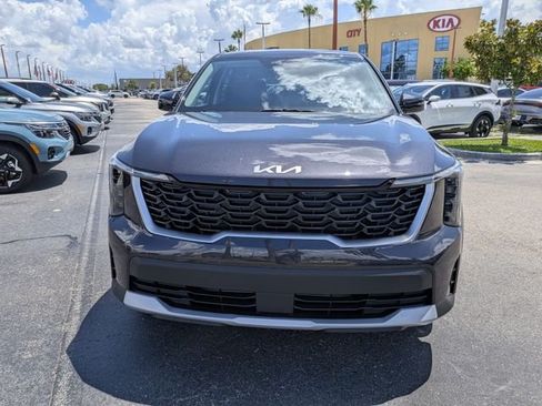 New 2026 Kia Sorento LX FWD image 8