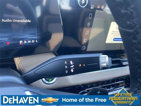 New 2026 Chevrolet Equinox ACTIV w/ Convenience Package III AWD/4WD image 16