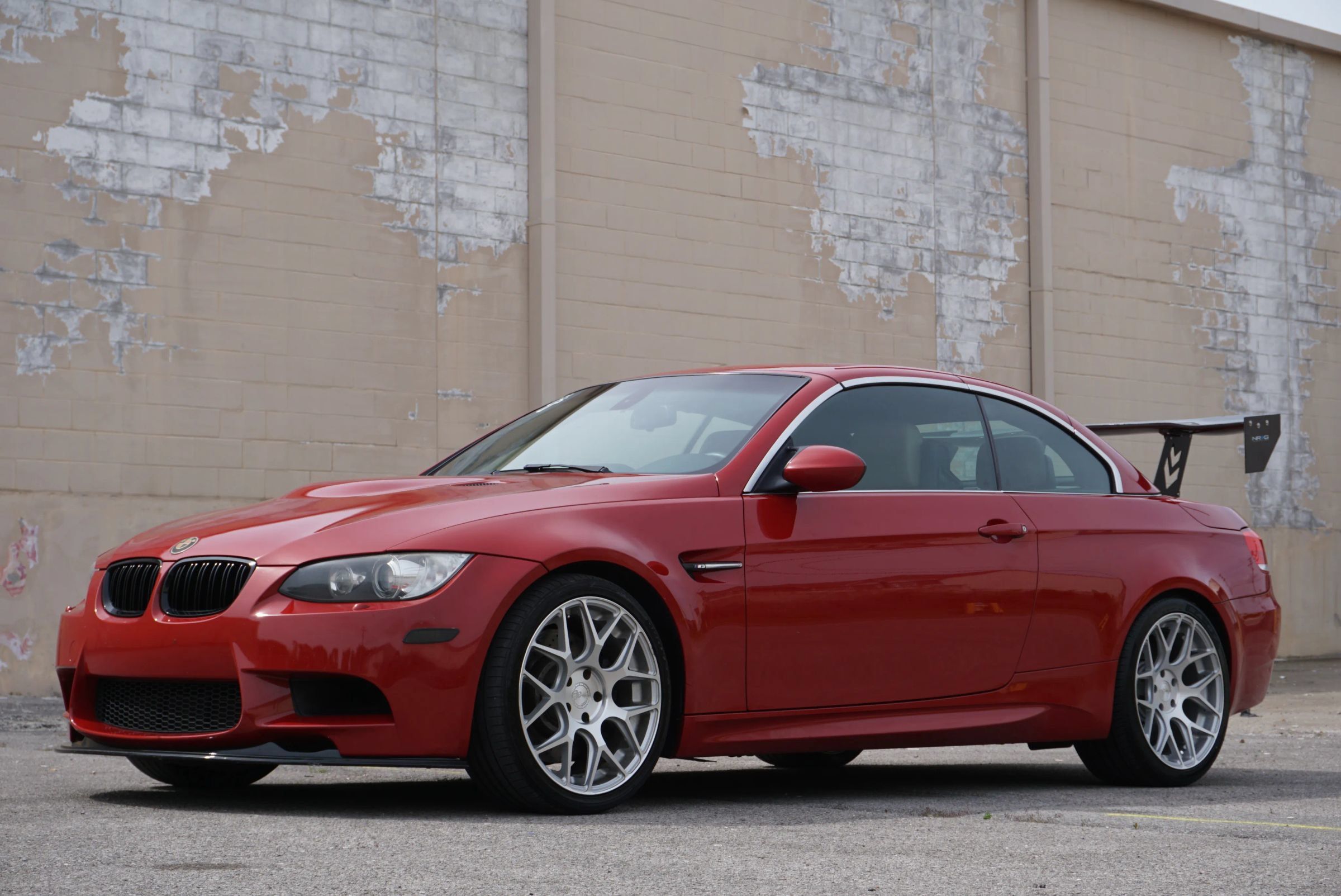 Used 2010 BMW M3 Convertible RWD image 1