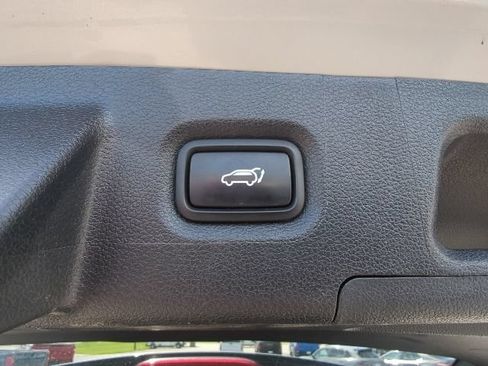 Used 2022 Hyundai Santa Fe SEL w/ Convenience Package FWD image 33