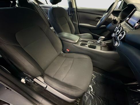 Used 2025 Nissan Sentra S FWD image 15