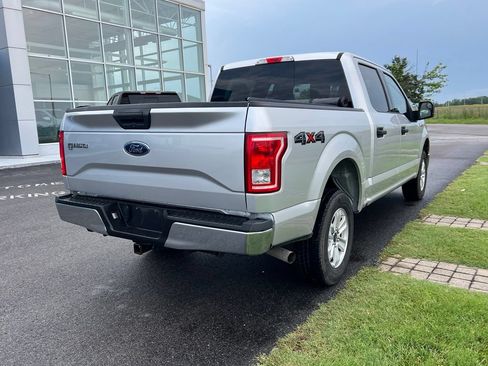 Used 2017 Ford F150 XLT w/ Trailer Tow Package AWD/4WD image 4