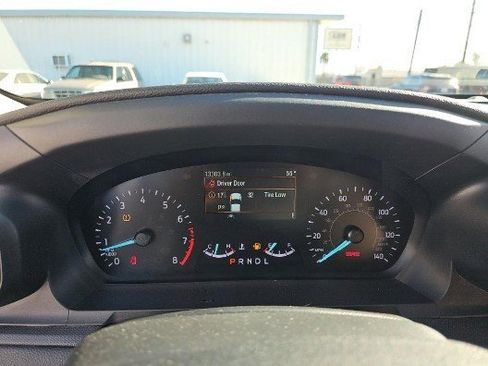 Used 2022 Ford Explorer 4WD w/ Class IV Trailer Tow Package image 7