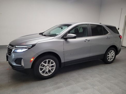 Used 2024 Chevrolet Equinox LT AWD/4WD image 2