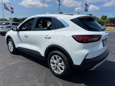 Certified 2023 Ford Escape Active w/ Tech Pack #1 AWD/4WD image 5