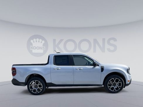 New 2026 Ford Maverick Lariat w/ 4K Tow Package AWD/4WD image 8