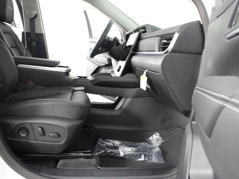 New 2027 GMC Terrain Denali AWD/4WD image 24
