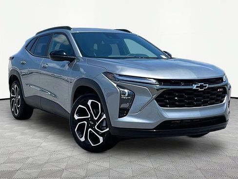 New 2026 Chevrolet Trax RS w/ Sunroof Package FWD image 1