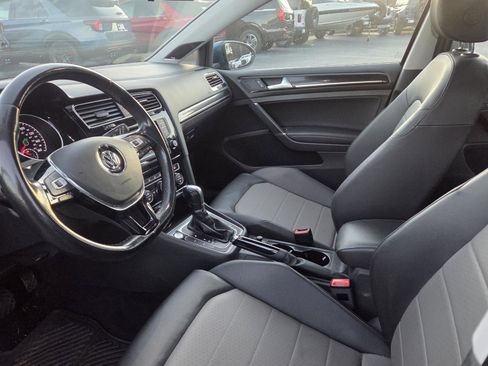 Used 2015 Volkswagen Golf TDI SEL image 8