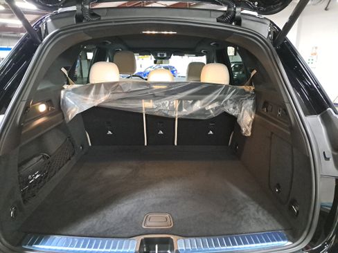 New 2026 Mercedes-Benz GLE 63 AMG S image 13