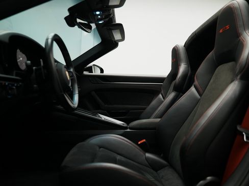 Used 2022 Porsche 911 Targa 4 GTS image 29