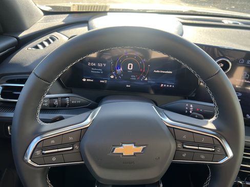 New 2026 Chevrolet Traverse LT image 6