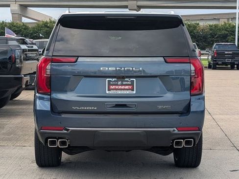 New 2026 GMC Yukon Denali Ultimate AWD/4WD image 5