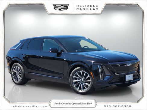 New 2026 Cadillac Lyriq Sport AWD/4WD image 1