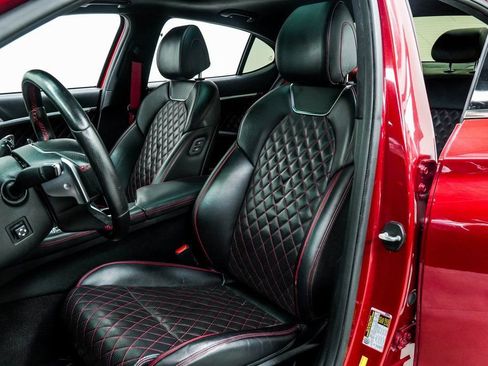 Used 2022 Genesis G70 3.3T image 38