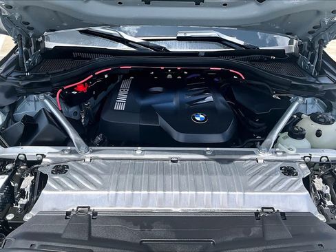 Certified 2025 BMW X3 xDrive30i w/ M Sport Package AWD/4WD image 31