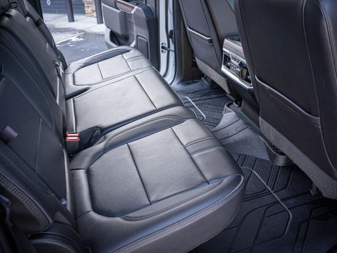 Used 2022 Chevrolet Silverado 3500 High Country image 30