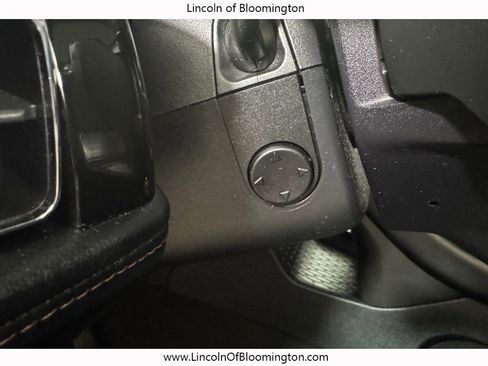 Used 2020 Lincoln Aviator Reserve w/ Equipment Group 202A image 35