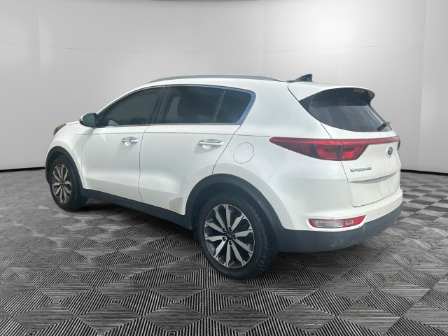 Used 2017 Kia Sportage EX w/ EX Technology Package FWD image 3