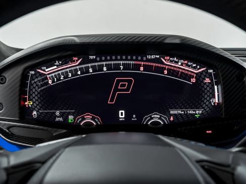 Used 2025 Lamborghini Revuelto AWD/4WD image 17