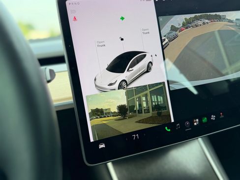 Used 2018 Tesla Model 3 Long Range RWD image 34