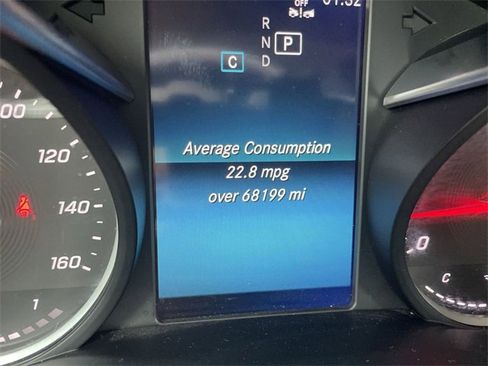 Used 2019 Mercedes-Benz C 300 Sedan image 12