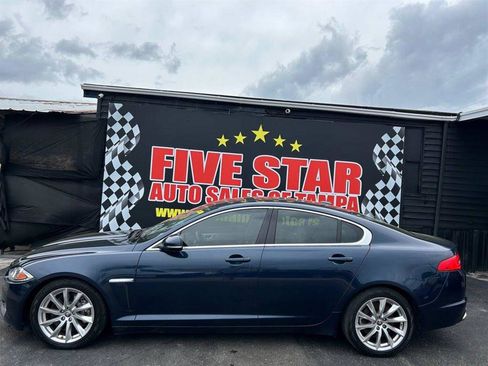 Used 2012 Jaguar XF image 4