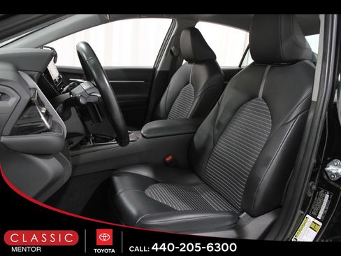 Certified 2023 Toyota Camry SE image 5