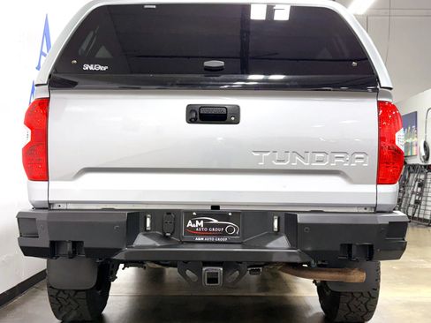 Used 2015 Toyota Tundra Limited w/ Limited Premium Package AWD/4WD image 6