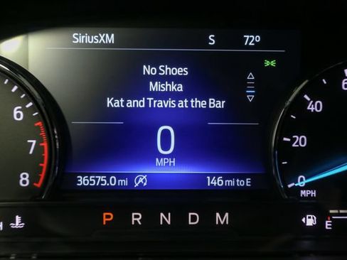 Used 2020 Ford Explorer XLT w/ Equipment Group 202A AWD/4WD image 34