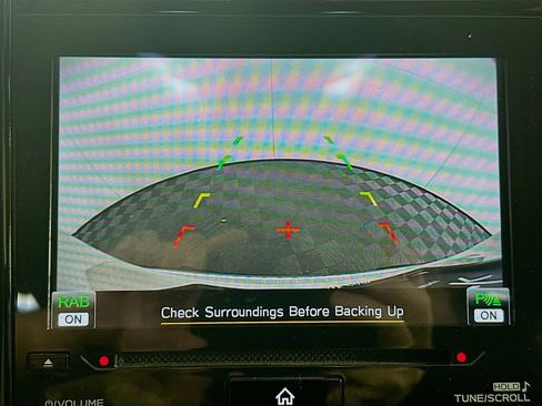 Used 2022 Subaru Ascent Limited w/ Technology Package image 23