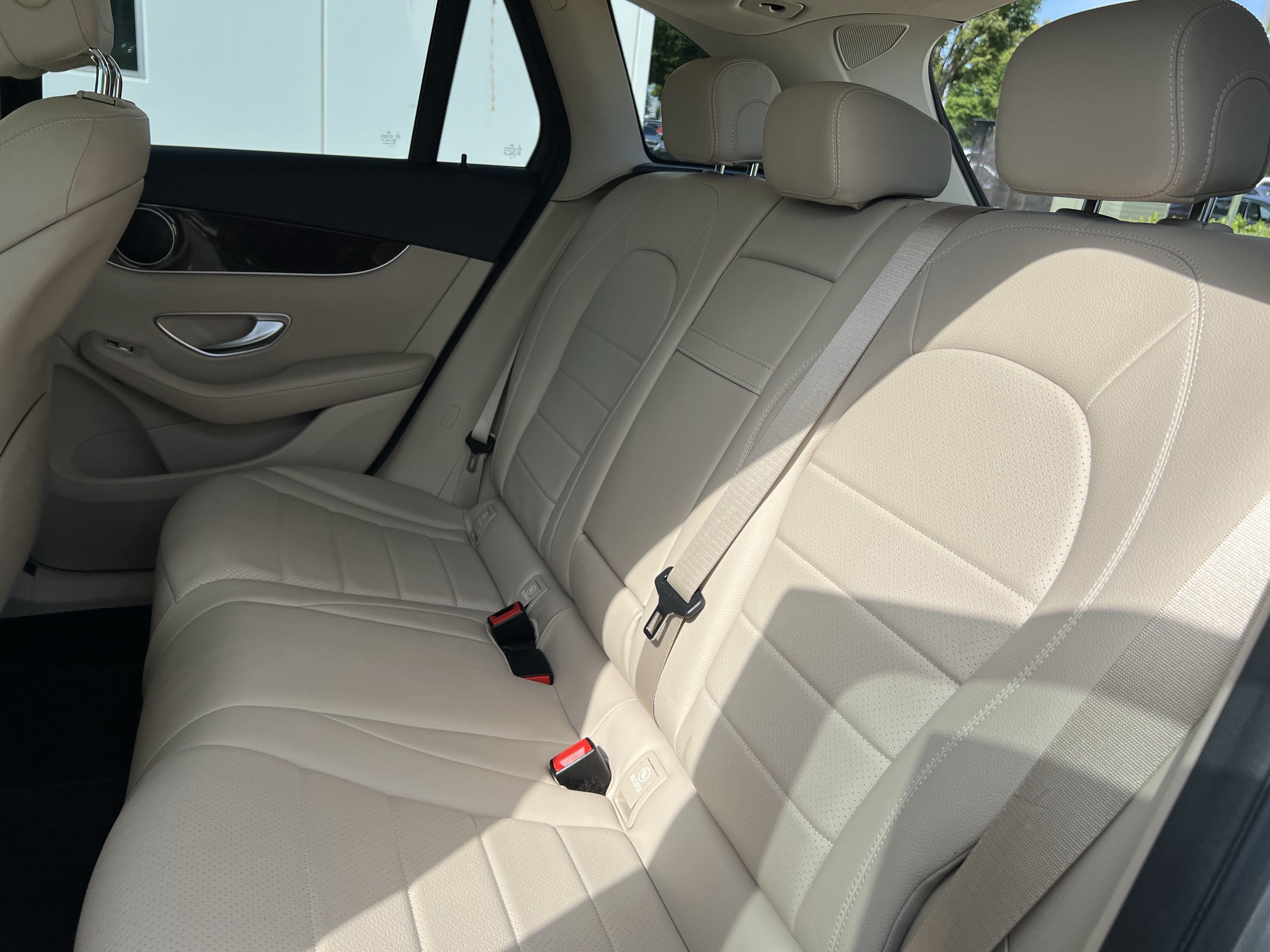 Used 2019 Mercedes-Benz GLC 300 image 33