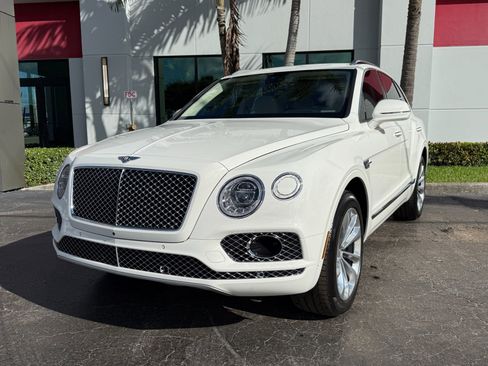 Used 2020 Bentley Bentayga image 8