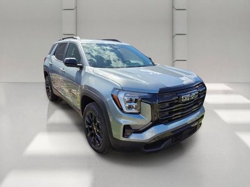 New 2026 GMC Terrain Elevation w/ Elevation Premium Package FWD image 3