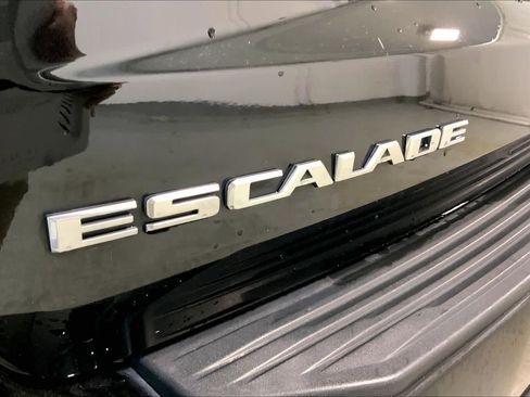Used 2023 Cadillac Escalade Sport Platinum image 30