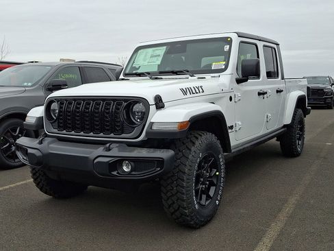 New 2026 Jeep Gladiator Sport image 3