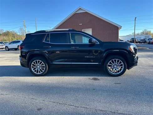 New 2026 GMC Terrain Denali w/ LPO, Floor Liner Package image 5