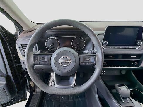 Used 2023 Nissan Rogue SV image 27