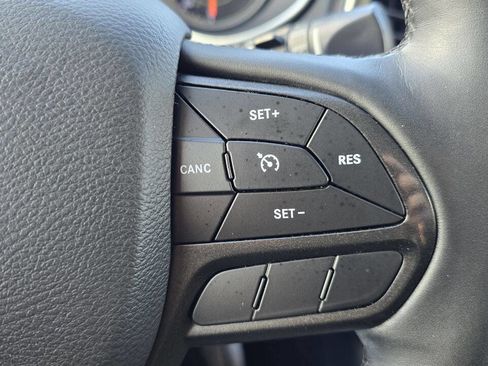 Used 2019 Jeep Cherokee Trailhawk w/ Comfort/Convenience Group image 27