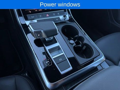 Used 2025 Audi Q7 2.0T Premium w/ Convenience Package image 17