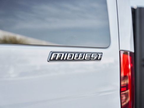 Used 2019 Mercedes-Benz Sprinter 144 image 11