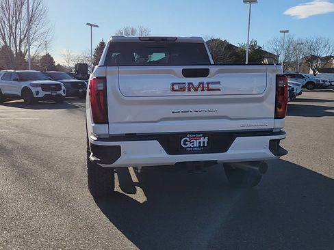 Used 2024 GMC Sierra 2500 Denali w/ Denali Reserve Package image 18