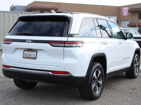Used 2024 Jeep Grand Cherokee Limited 4xe AWD/4WD image 4